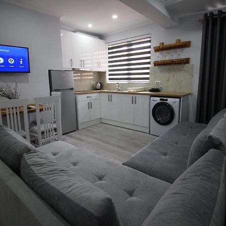J&M Luxury Apartments Saranda ภายนอก รูปภาพ