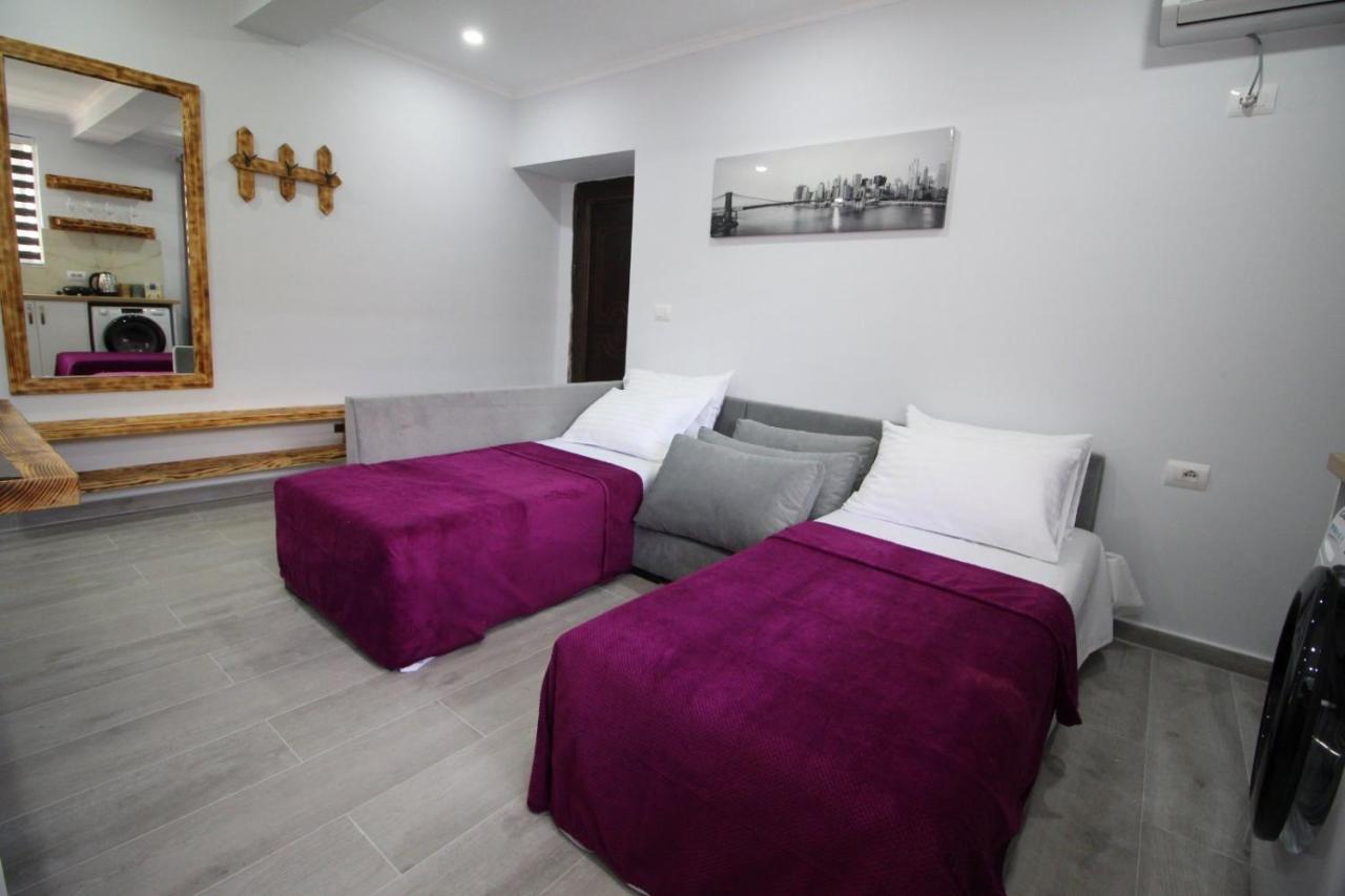 J&M Luxury Apartments Saranda ภายนอก รูปภาพ