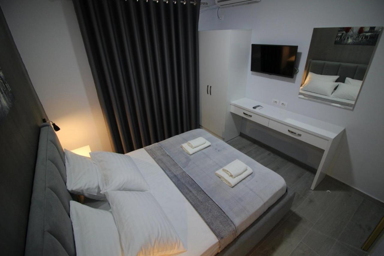 J&M Luxury Apartments Saranda ภายนอก รูปภาพ