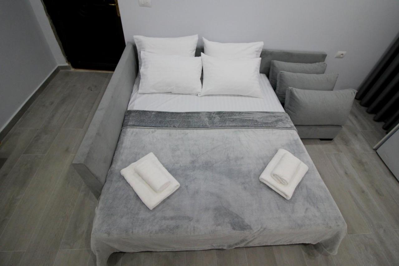 J&M Luxury Apartments Saranda ภายนอก รูปภาพ